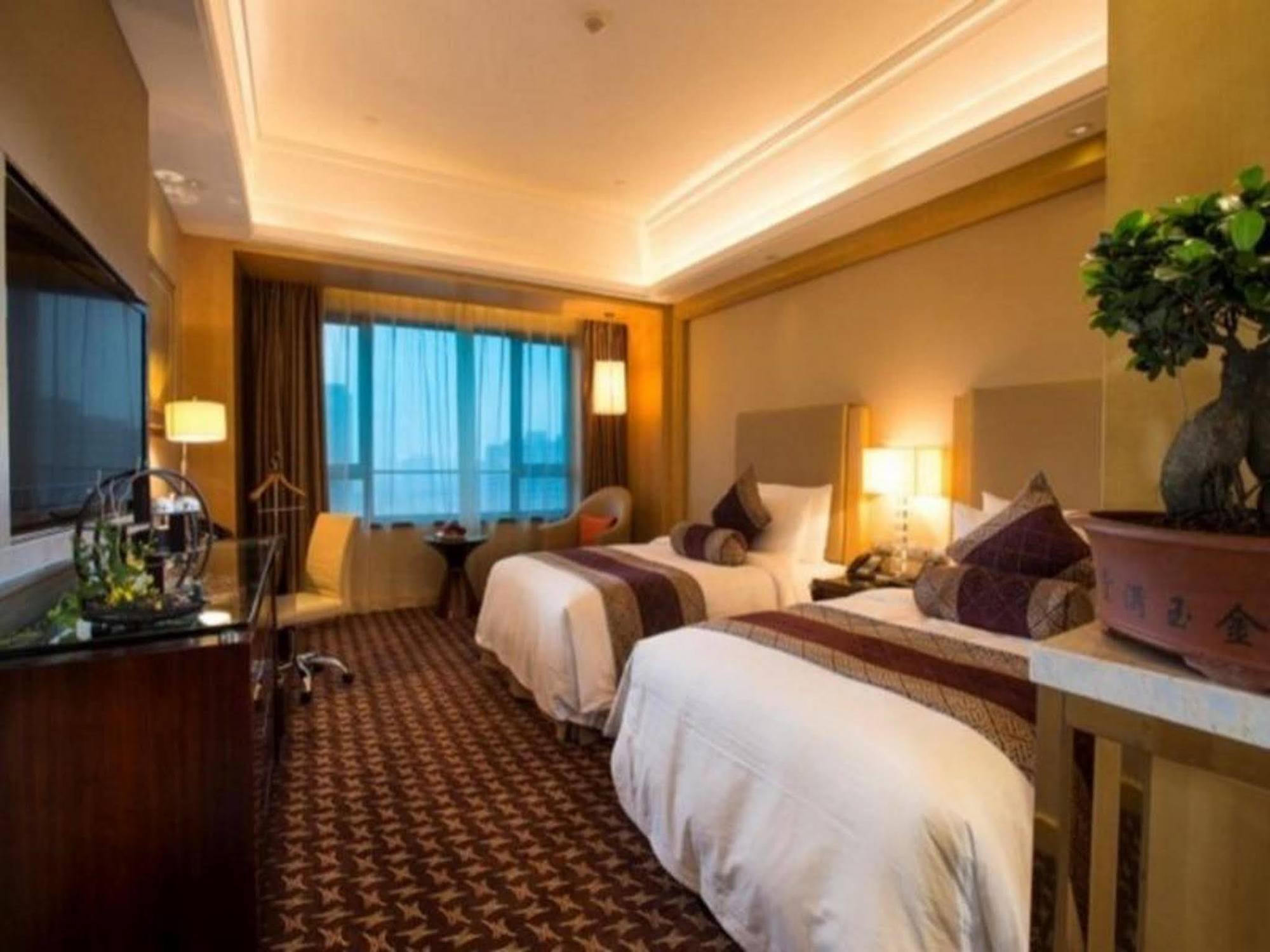 Shaoxing Tianma Grand Hotel Exterior photo
